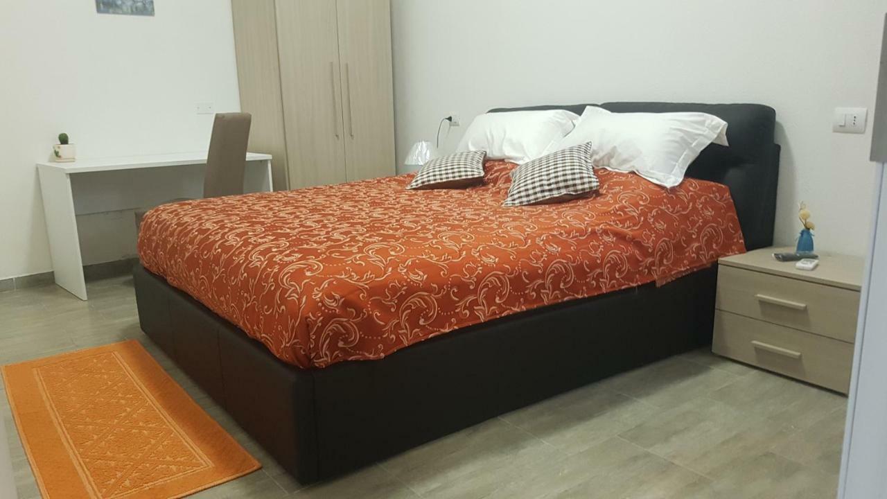 Boutique Oriente Express 호텔 칼리아리 외부 사진